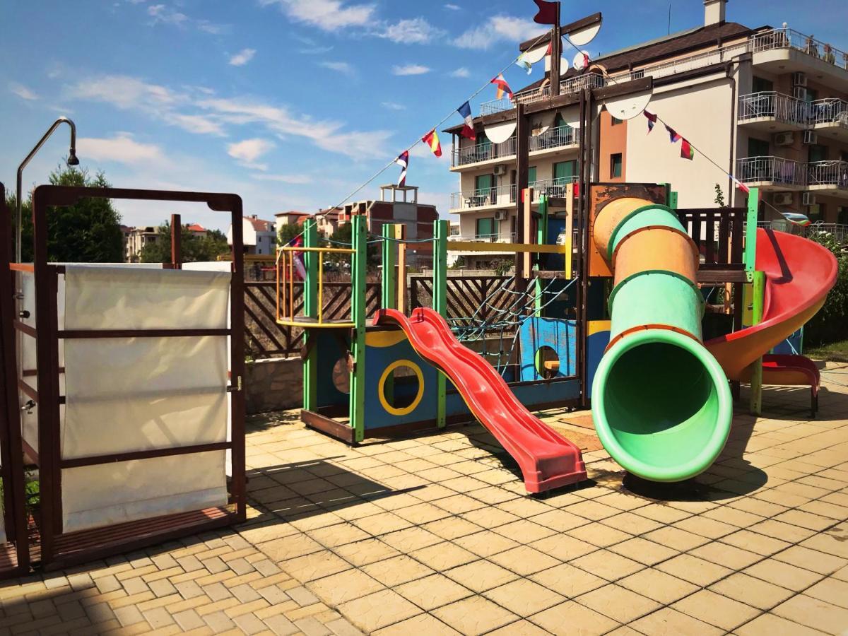 الشقق الفندقية بريمورسكوفي  Mm Complex المظهر الخارجي الصورة